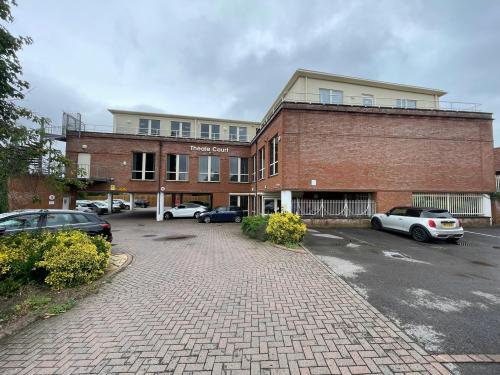 Theale Court, 11-13 High Street, Reading, RG7