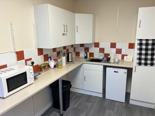 8 West Links, Tollgate, Eastleigh, SO53