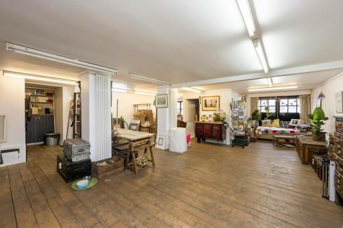 Unit 12, Chapel Mews, Hove, BN3