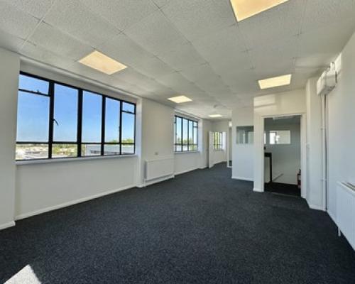 56A B & C Wilbury Way, Hitchin, SG4