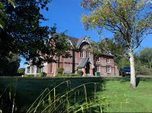 Fishers Court, 186 Main Road, Eastleigh, SO50