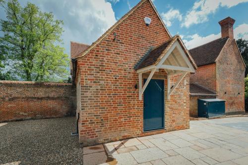 The Dairy, Munden Estate, School Lane, Bricket Wood, WD25