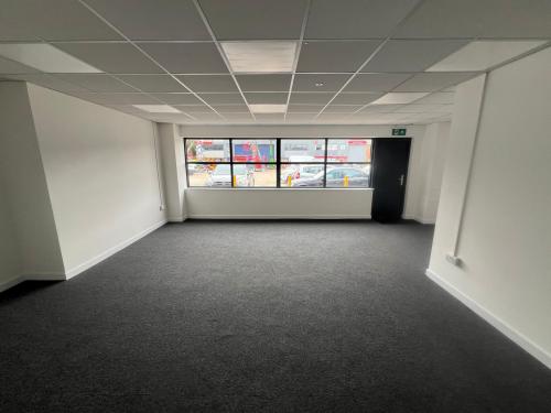 Kimpton Trade & Business Centre, Minden Road, Sutton, SM3