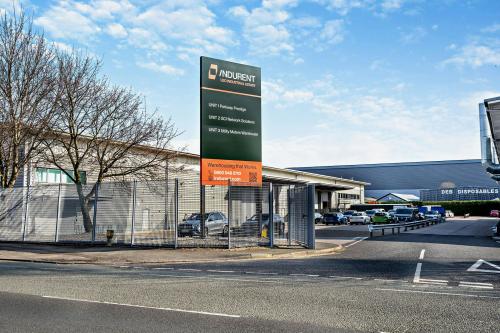 Unit 3, Leo Industrial Estate, Mosley Road, Trafford Park, M17