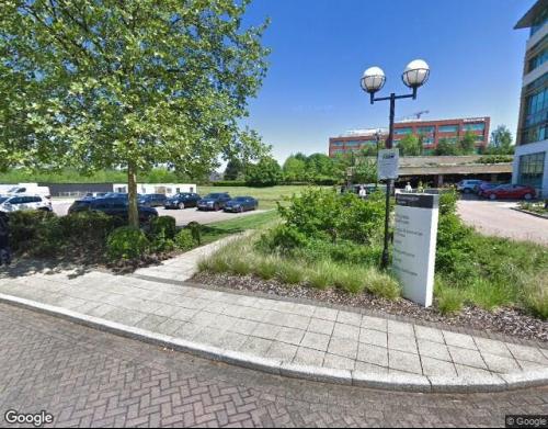4 Arlington Square, Bracknell, RG12
