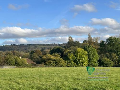 Risborough Road, Meadow Brook Farm, Little Kimble, Aylesbury, HP17