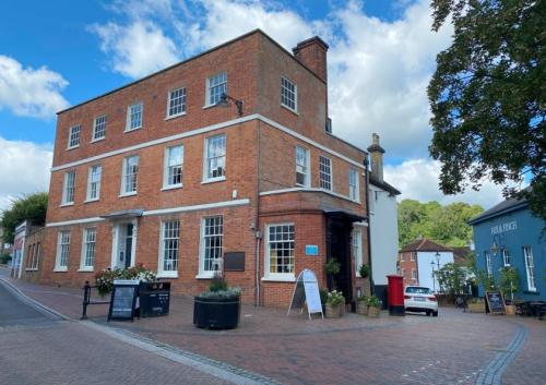 The Post House, 128-130 High Street, Godalming, GU7