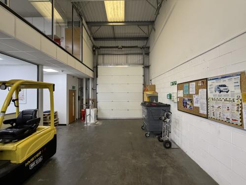 Unit B4, OYO, Crabtree Manorway North, Belvedere, DA17