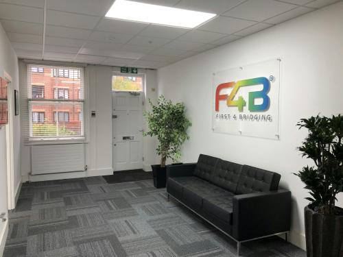 Cavendish House, 5 The Avenue, Egham, TW20