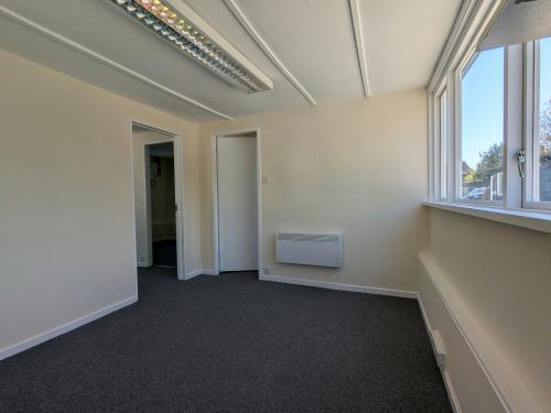 Unit 3, Loseley Park, Guildford Surrey, GU3
