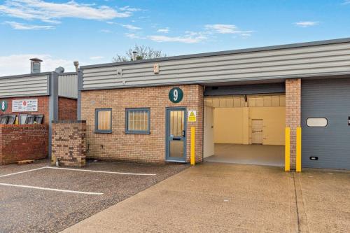 Units 11,17,24, Davey Close Trade Park, Davey Close, Colchester, CO1