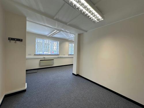24 Bates Road, Romford, RM3