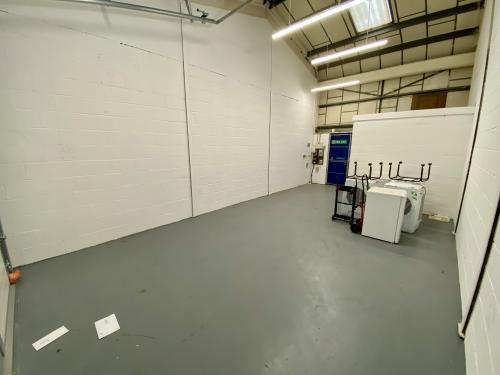 Unit 9 Acacia Close, Cherrycourt Way, Leighton Buzzard, LU7