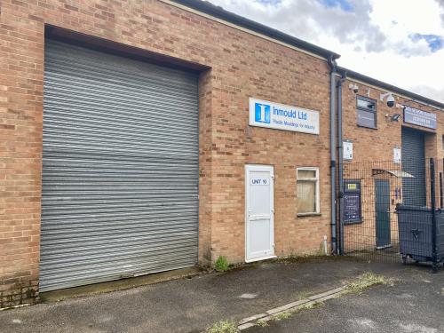 Unit 10, Harmill Industrial Estate, Grovebury Road, Leighton Buzzard, LU7