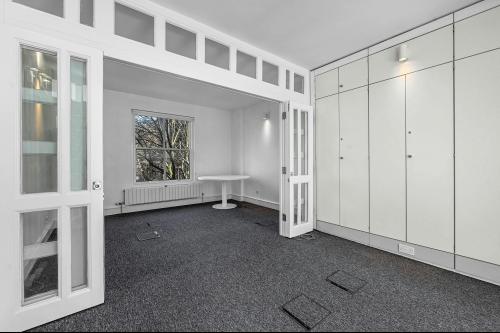 1 Coldbath Square, Clerkenwell, London, EC1R