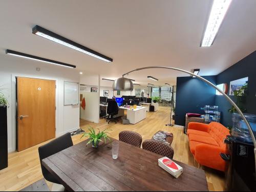 Unit 2 The Studio, Pooley Drive, East Sheen, London, SW14