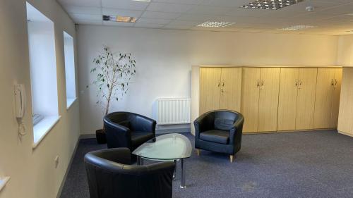 Unit 4 Barford Exchange, Wellesbourne Road, Barford, CV35