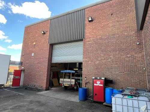 9, Uxbridge Road, Leicester, LE4