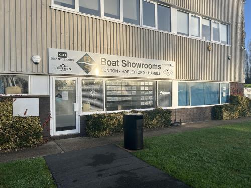 Marina Building, Harleyford Estate, Henley Road, Medmenham, Marlow, SL7