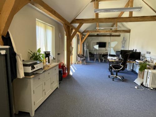 The Hay Barn,, Frogmore Farm, Bartletts Court, Littlewick Green, Maidenhead, SL6