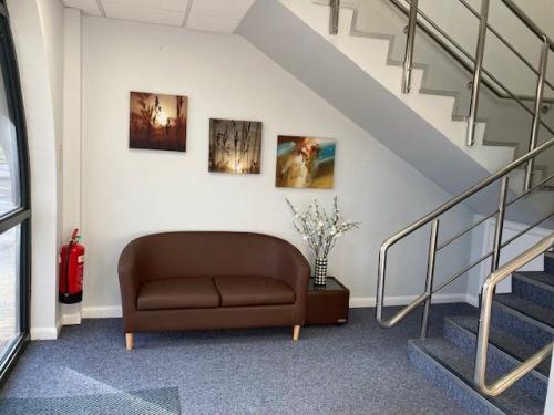 6, Lakeside Business Park, Swan Lane, Sandhurst, GU47
