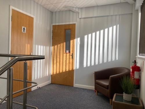6, Lakeside Business Park, Swan Lane, Sandhurst, GU47