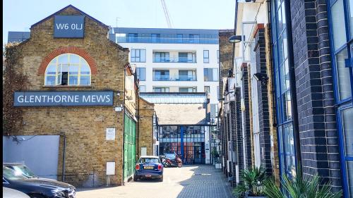 7 Glenthorne Mews, Hammersmith, London, W6