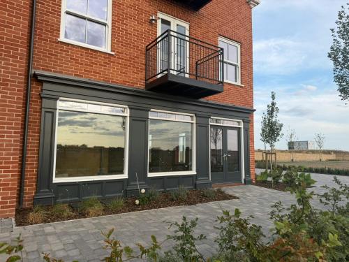 Shop C, Long Road, Mistley, Manningtree, CO11