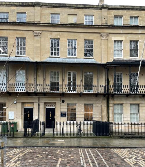 8 Queen Square, Bristol, BS1
