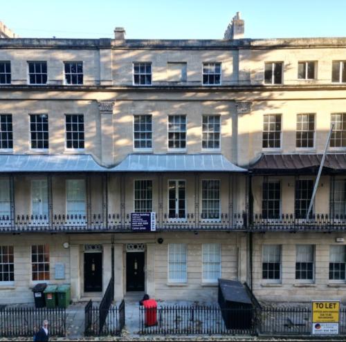 8 Queen Square, Bristol, BS1