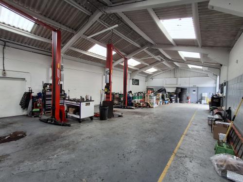 Unit 2, Five Tree Works Industrial Estate, Bakers Lane, West Hanningfield, Chelmsford, CM2