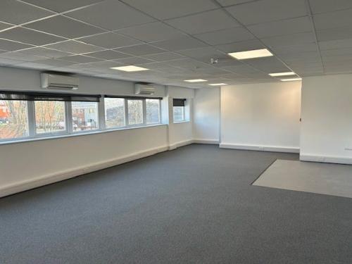 Unit 34-36, London Industrial Park, 34 Eastbury Road, Beckton, London, E6
