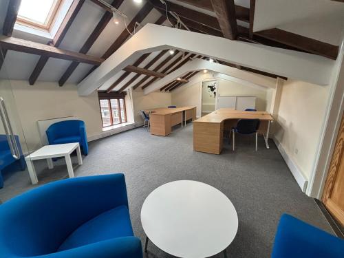 The Stables, Manor Farm Business Park, Appletree Road, Chipping Warden, Banbury, OX17
