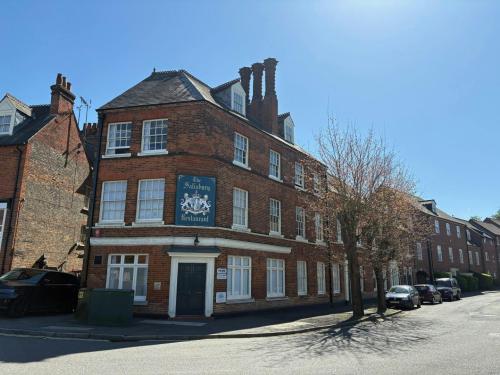 15-17 The Broadway, Old Hatfield, AL9