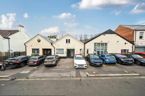 56b Crewys Road, Childs Hill, London, NW2