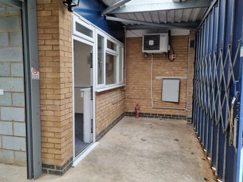 2B Stuart Road, Wealdstone, Harrow, HA3