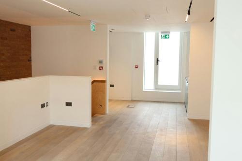 88 Notting Hill Gate, Notting Hill, London, W11