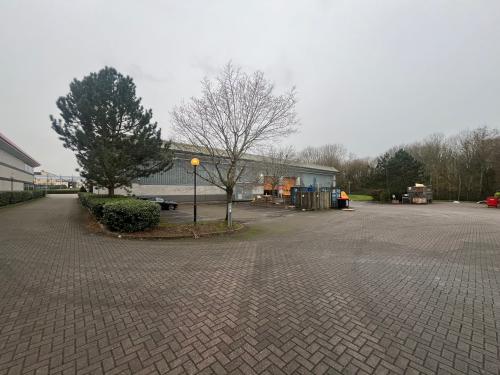 Unit 4 Pagoda, Westmead Industrial Estate, Westmead Drive, Swindon, SN5