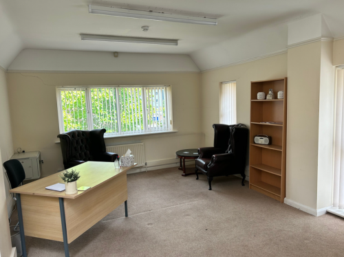 95 Leigh Road, Eastleigh, SO50