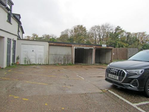 1 North Street, Hailsham, BN27