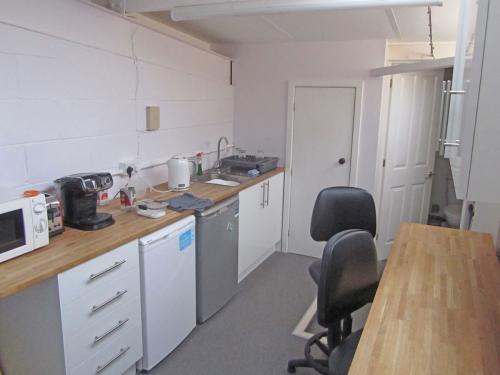 Unit 4 Ghyll Industrial Estate, Ghyll Road, Heathfield, TN21