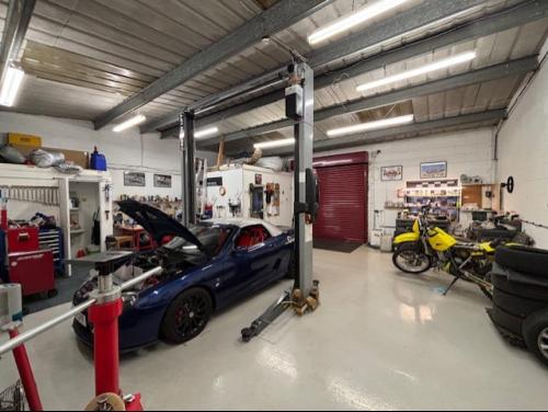 Unit 30, Huffwood Trading Estate, Partridge Green, Horsham, RH13