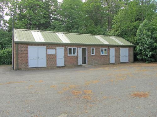 Units 1-3 Cysleys Farm, Eastbourne Road, Uckfield, TN22