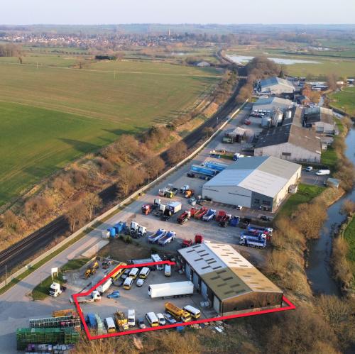 Unit 8, Cherwell Valley Business Park, Banbury, OX17