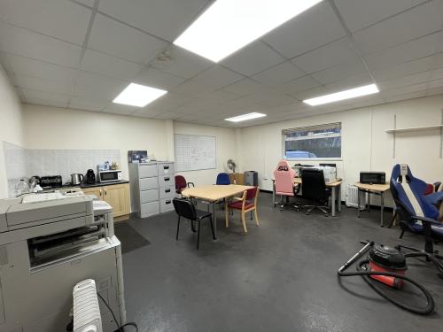 Unit 8, Cherwell Valley Business Park, Banbury, OX17