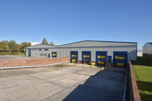 Unit 16, Wingates Industrial Estate, Westhoughton, Bolton, BL5