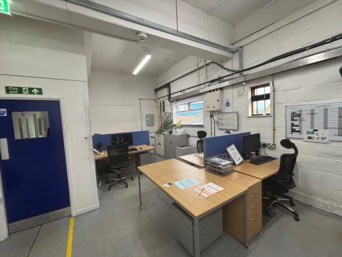Unit 3C, Cutters Close, Narborough, Leicester, LE19