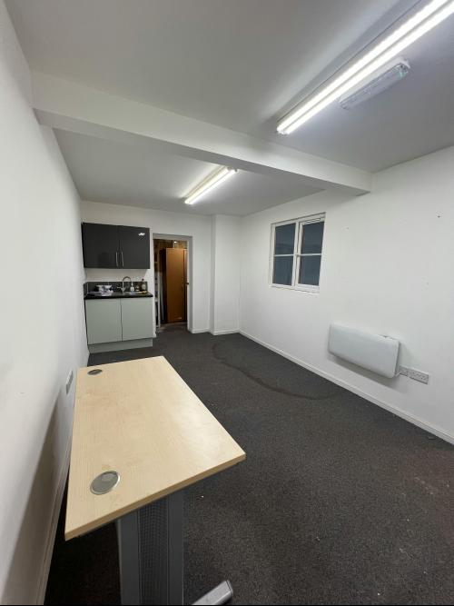 Unit 2, Bath Road, Hicks Gate, Brislington, BS31
