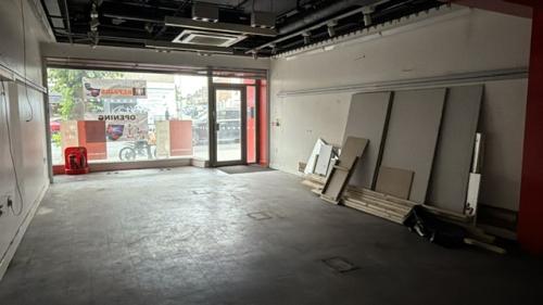 794 High Road, North Finchley, London, N12