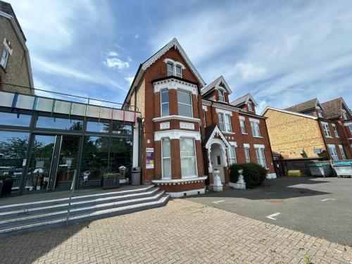 25-27 Beckenham Road, Beckenham, BR3